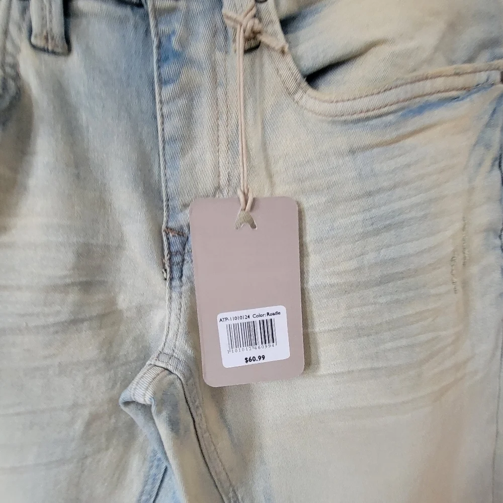 New Across The Pond 30x30 Slim Stretch Jeans.